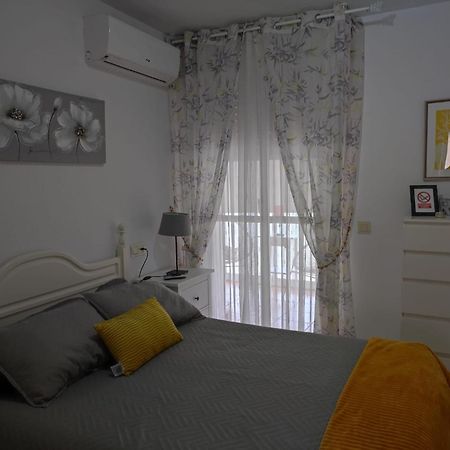 פואנגירולה Apartamento Al Lado De La Playa מראה חיצוני תמונה