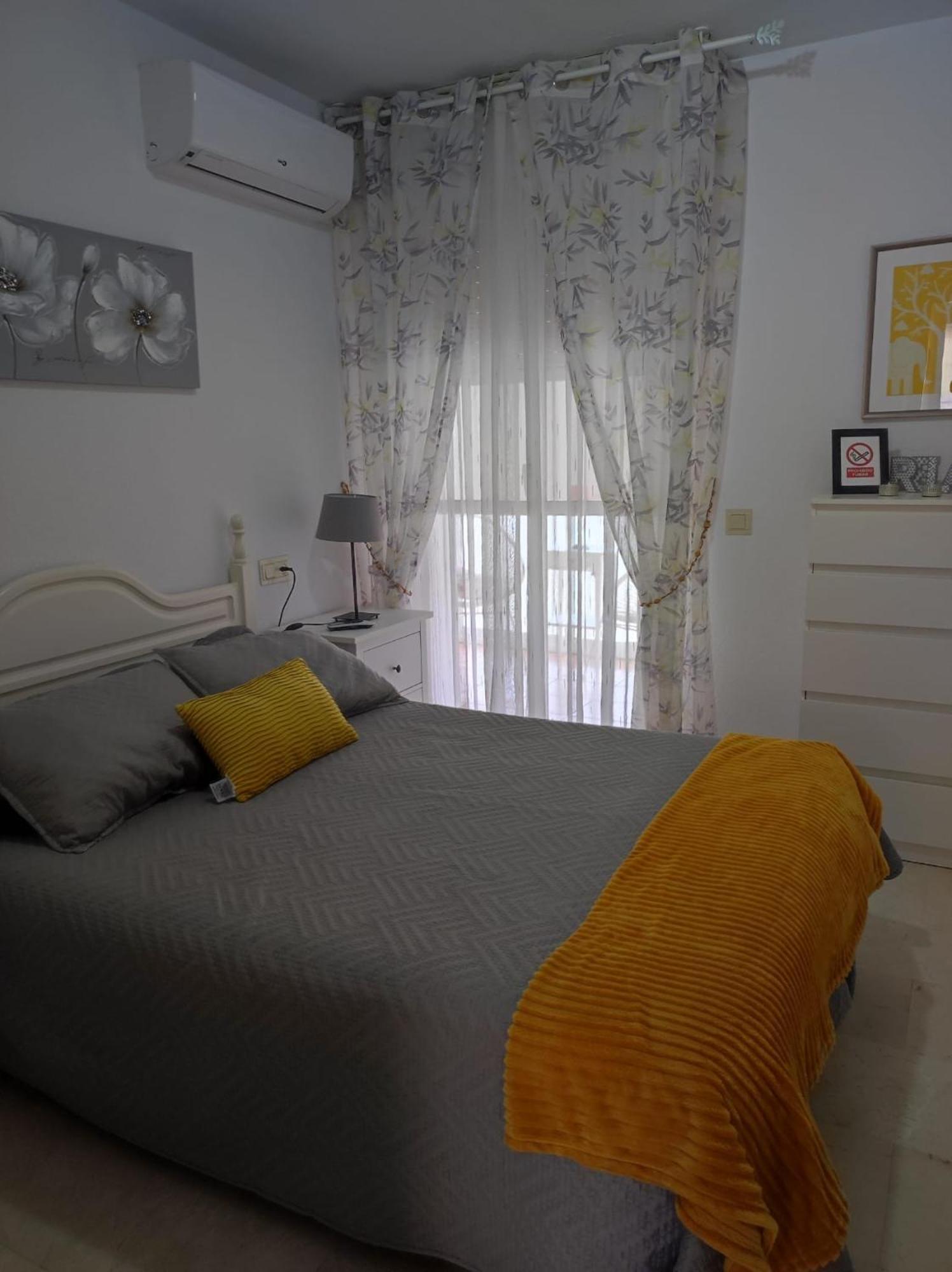 פואנגירולה Apartamento Al Lado De La Playa מראה חיצוני תמונה